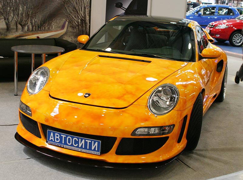  Porsche -  :-)