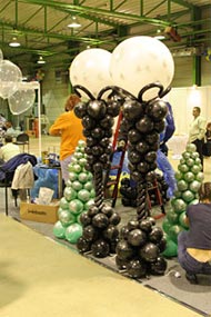 Скульптура из воздушных шариков